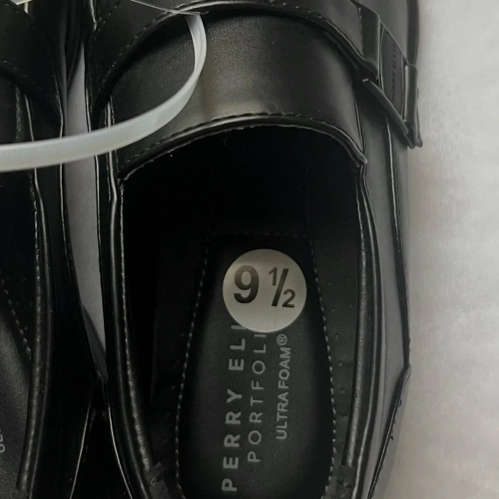Perry Ellis Men's Classic Black Slip-On Loafers, Size 91/2, NWOT
